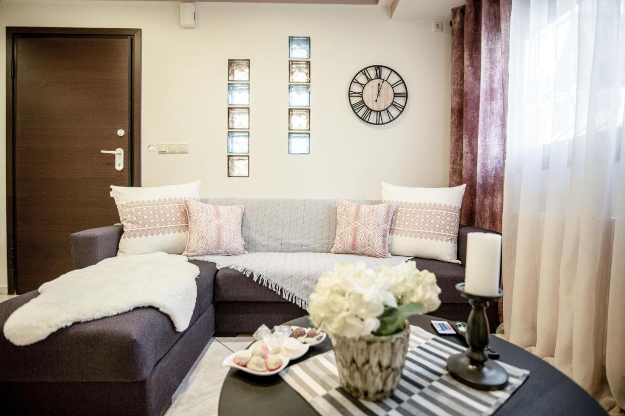 Apartment 'the Ivory' House Project In