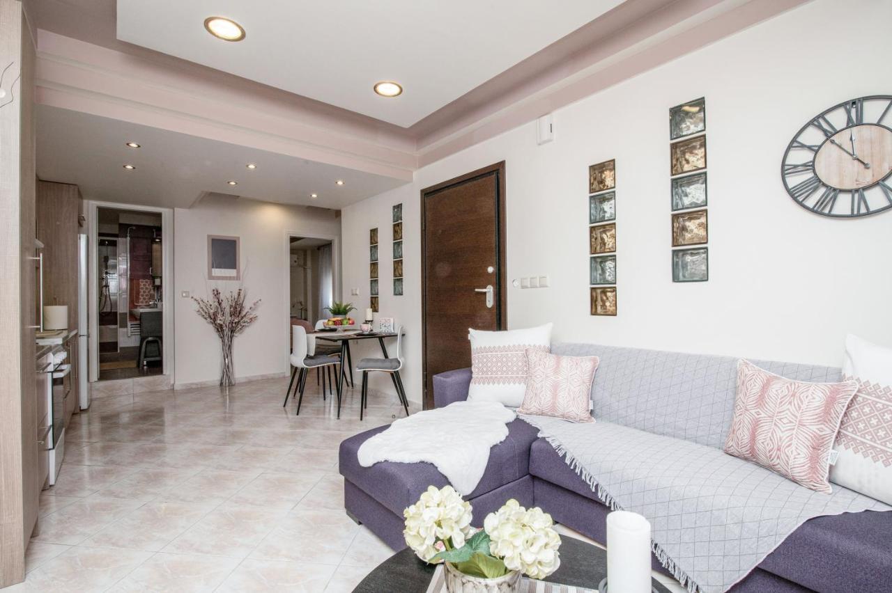 'the Ivory' House Project In Apartment *